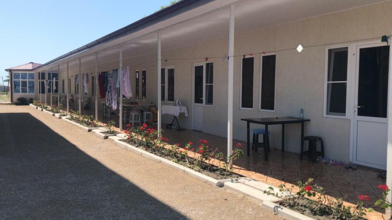 Ainar Hotel Gagra Ngoại thất bức ảnh
